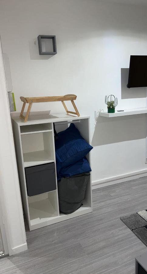 Appartement Moderne Refait A Neuf Proximite Centre Ville Et Plage Coudekerque-Branche Exterior photo