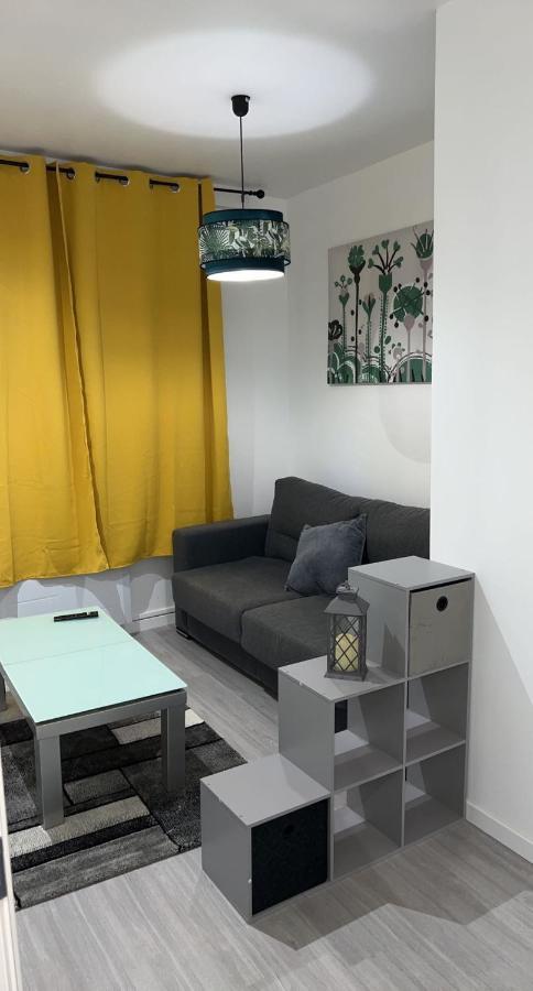 Appartement Moderne Refait A Neuf Proximite Centre Ville Et Plage Coudekerque-Branche Exterior photo