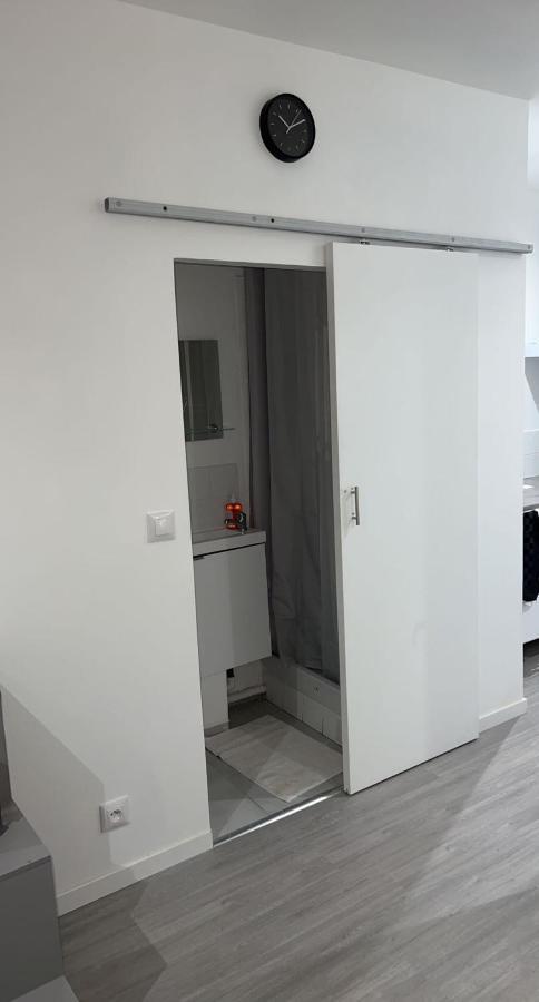 Appartement Moderne Refait A Neuf Proximite Centre Ville Et Plage Coudekerque-Branche Exterior photo