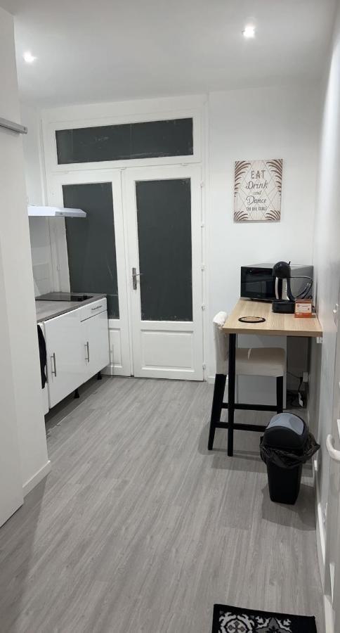 Appartement Moderne Refait A Neuf Proximite Centre Ville Et Plage Coudekerque-Branche Exterior photo